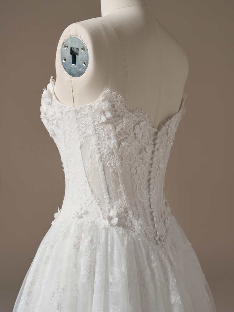 Kitaro- Quick Ship Gown - Image 10