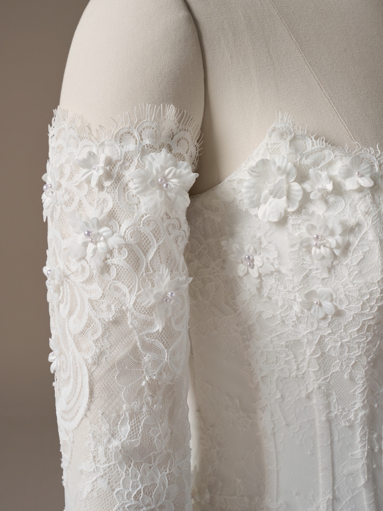 Kitaro- Quick Ship Gown - Image 9